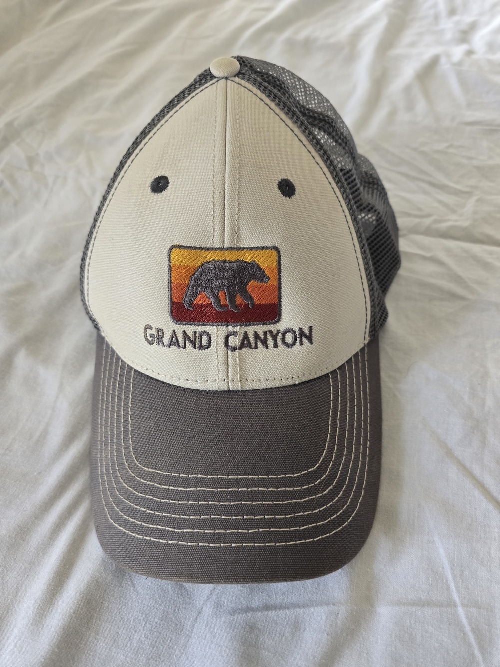 Grand Canyon Bear Patch Trucker Hat - Cream & Grey